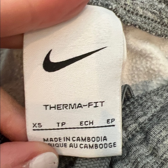 Nike Kids heather Gray Joggers - Picture 2 of 2